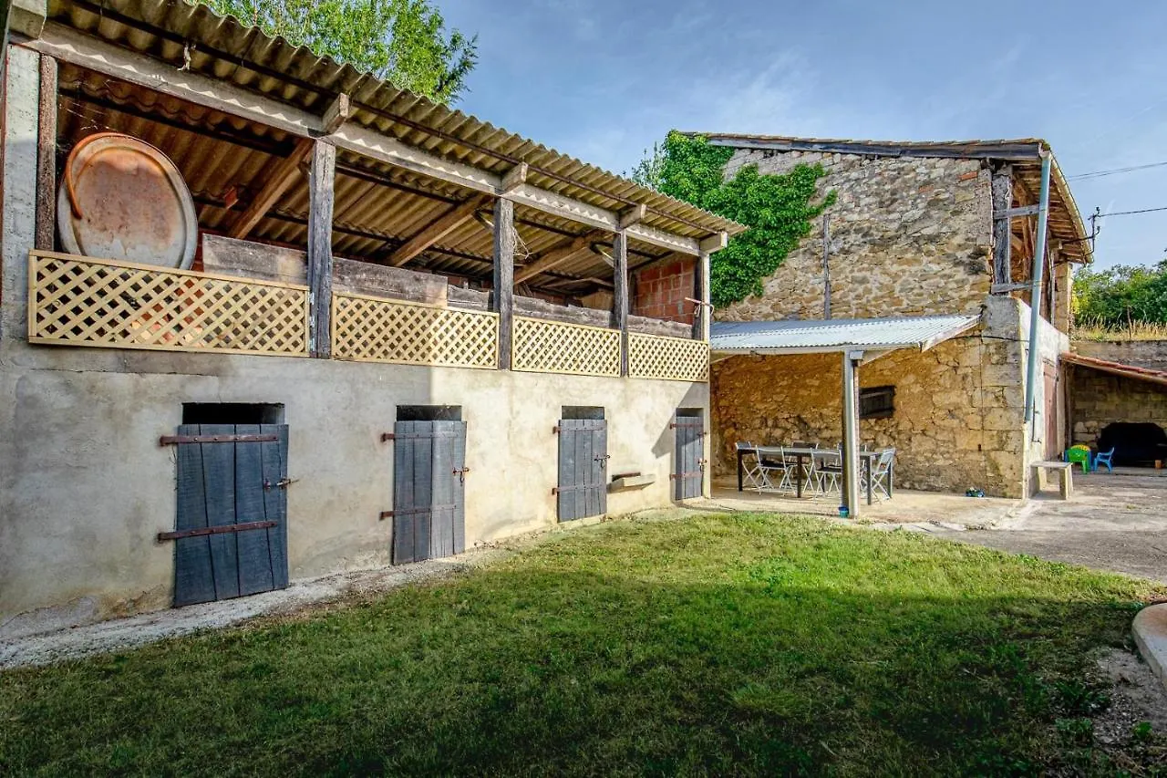 A Lantin Villa Auch